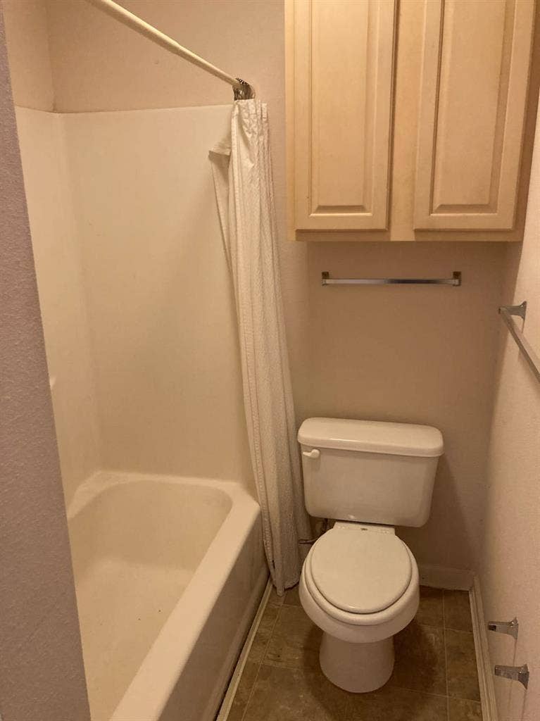 Upstairs room for rent