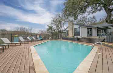 Sublet for The Timbers!