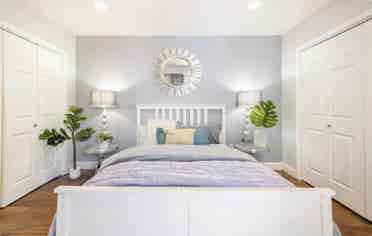 Room close to John Hopkins hospital