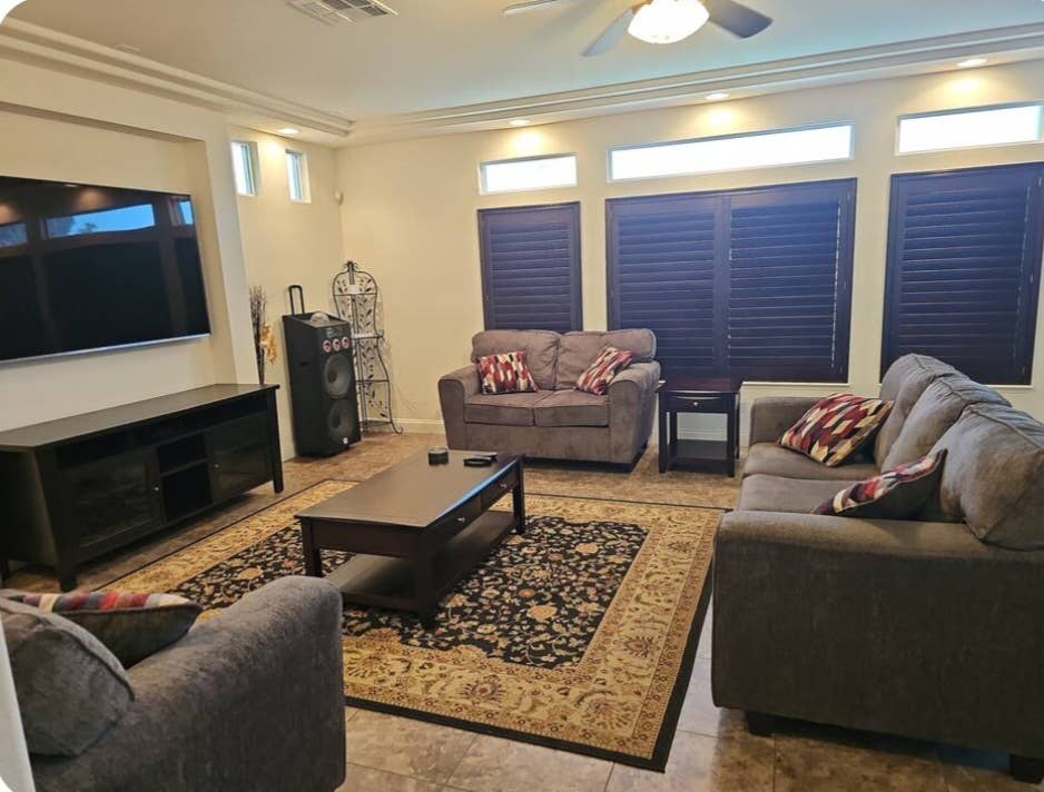 Male house Large Priv room, poolspa