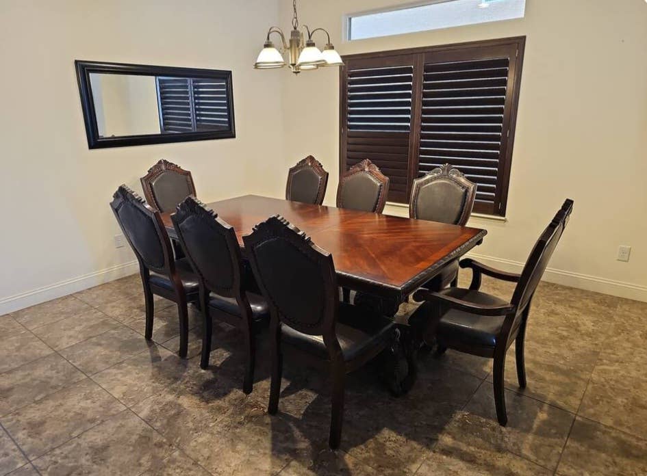 Male house Large Priv room, poolspa