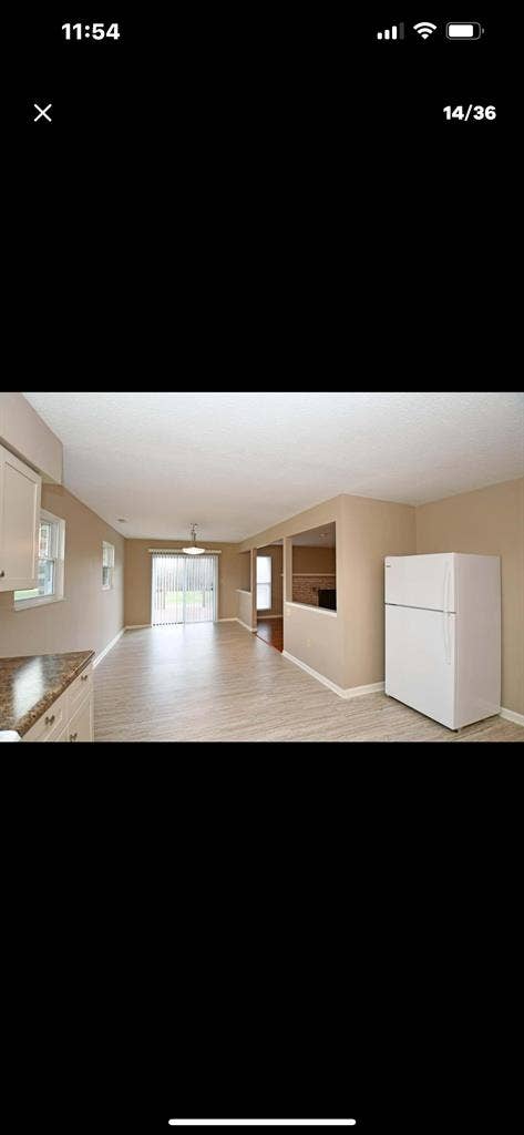 Room in a detached house