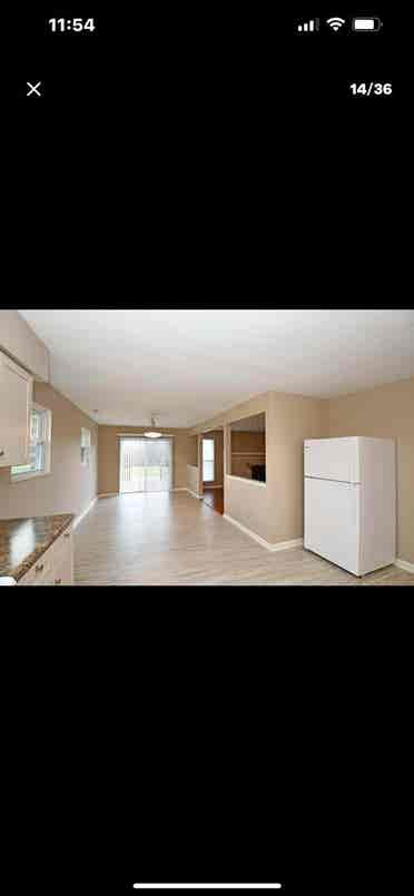 Room in a detached house