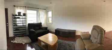 TAKEN 
Medium room