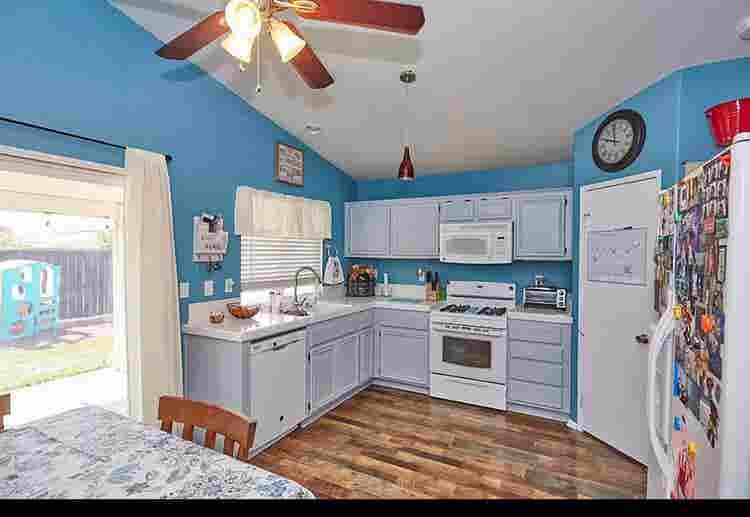 Private bed and bath available