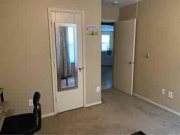 Looking for roommate in Roanoke TX
