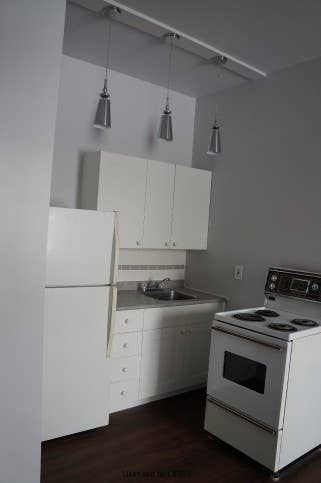 1 Bedroom Apartment/Private Laundry