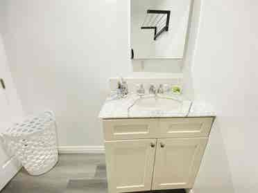 Warm Studio Full Furnished