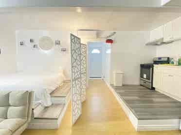 Warm Studio Full Furnished