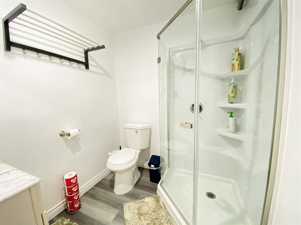 Warm Studio Full Furnished