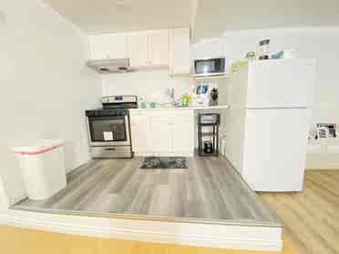Warm Studio Full Furnished