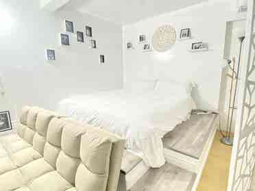 Warm Studio Full Furnished