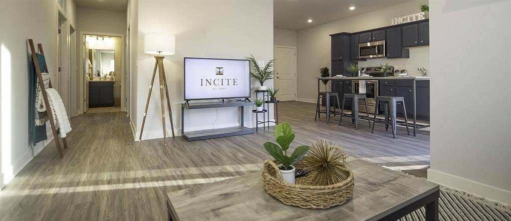 Summer Sublet! Rent is negotiable!