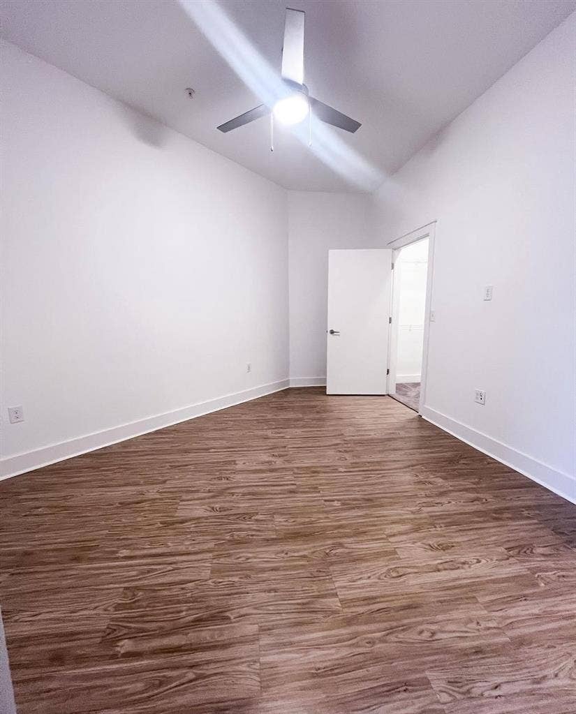 Uptown Sublet Available