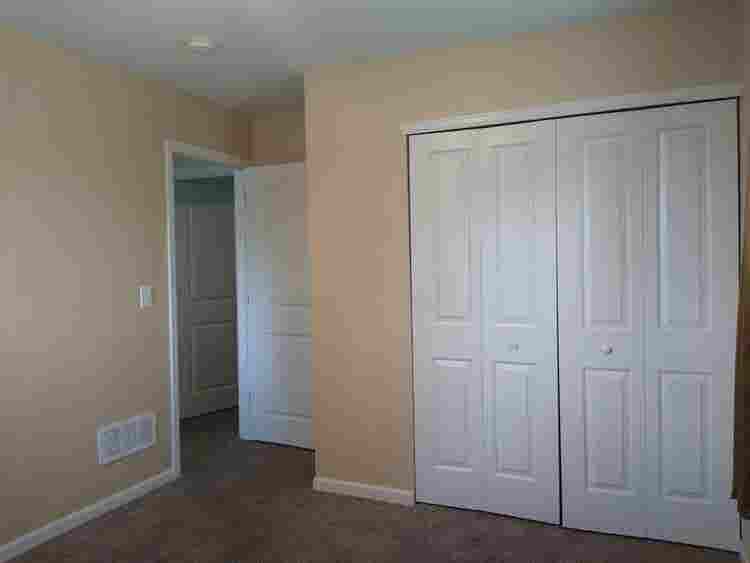 Unfurnished room