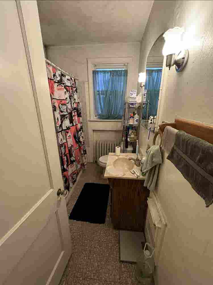 Nice Reasonably Priced 
Location