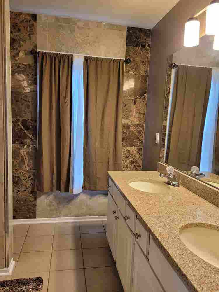 Large Room 4 Rent (Safe) - Kennesaw