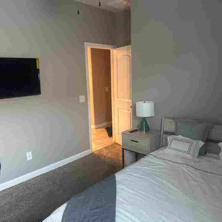 Room Available ASAP!