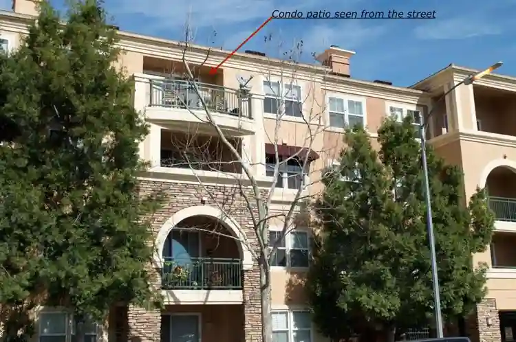 Furnished 2-bed apt in gated cmmty