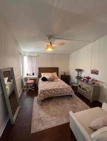 Cozy furnished room w private bath