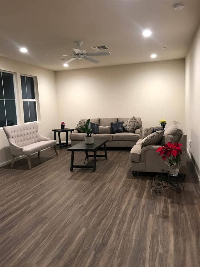Private room for rent -$