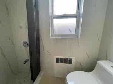 Newly Renovated Cozy Detached