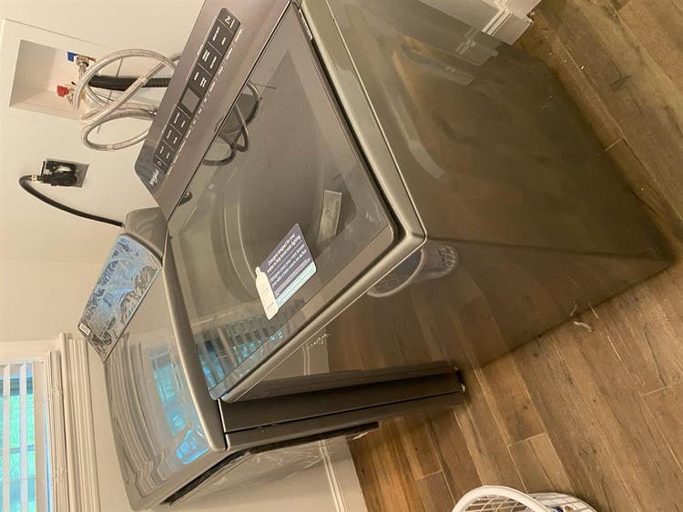 Affordable Room/Keyless entry/ Safe