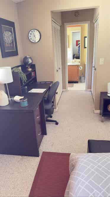 Furniture Master Bedroom for Rent.