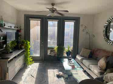 sq apt with spare room