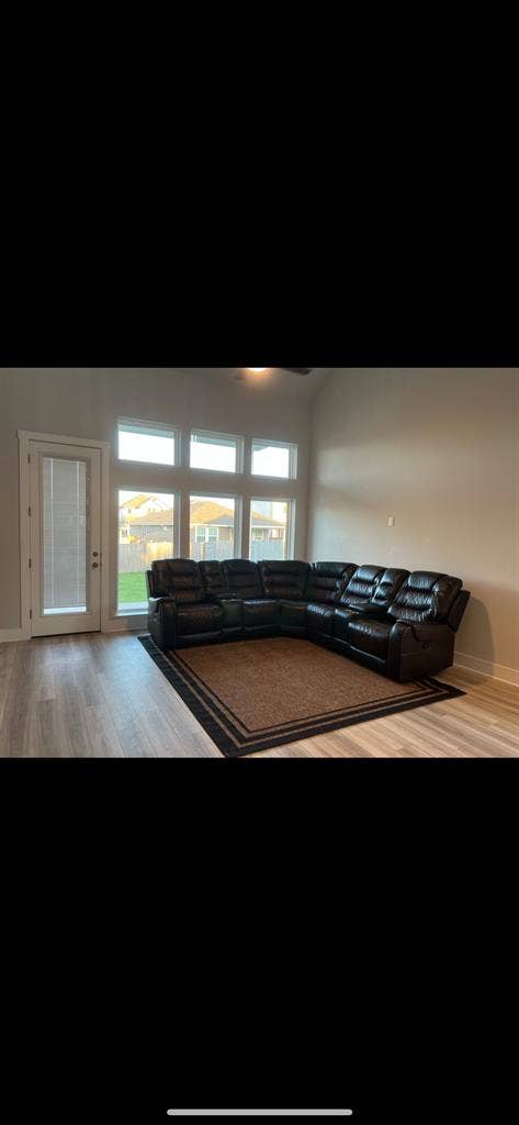 Furnished privite room in BuDa