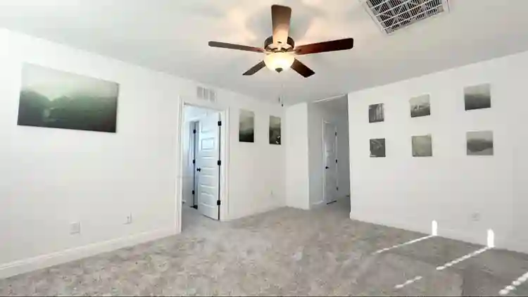 Furnished privite room in manor