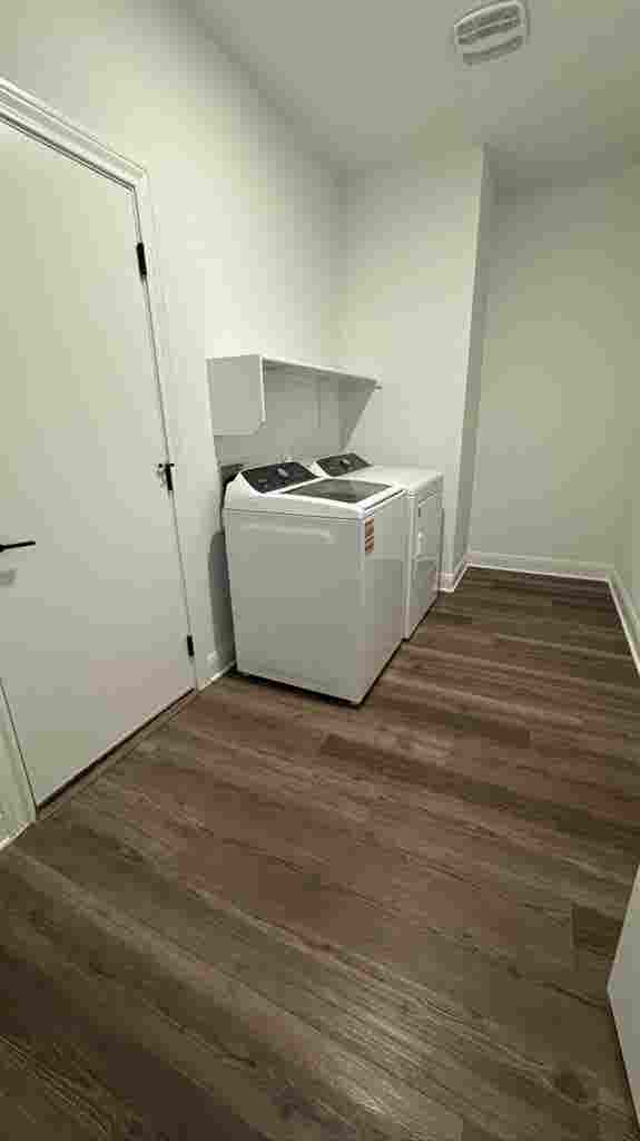Furnished privite room in manor