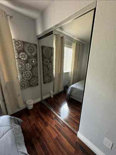 Room for rent in nice house