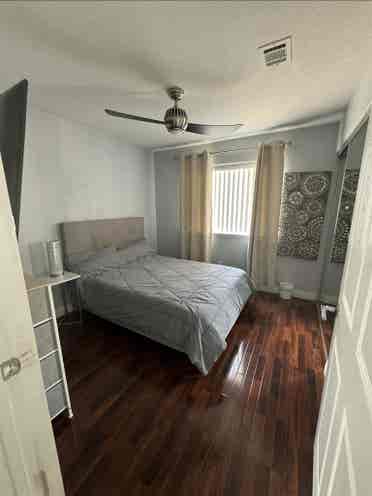 Room for rent in nice house