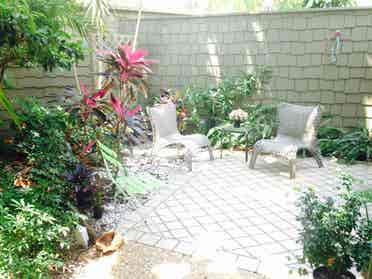 Botanical house share, Sarasota