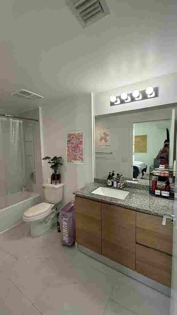 Shared & Private Room to Rent