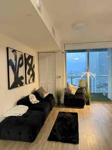 Shared & Private Room to Rent