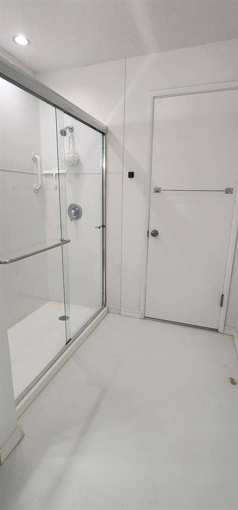 GUYS...Great Homeshare...NOW!