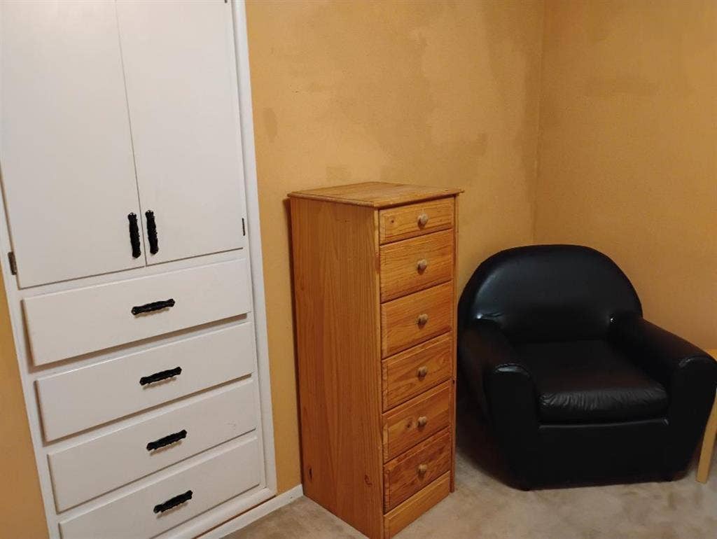 GUYS...Great Homeshare...NOW!