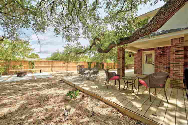 Newly renovated looking for 
roommat