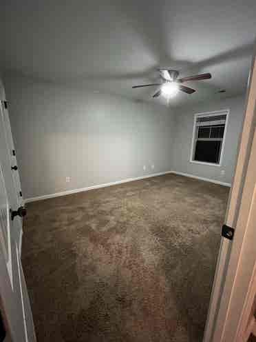 Room With a Vibe 🛋️ Pet Friendly!!