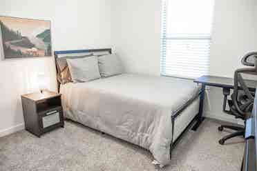 Fully Furnished !