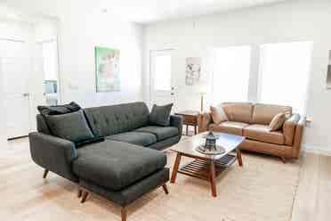 Fully Furnished !
