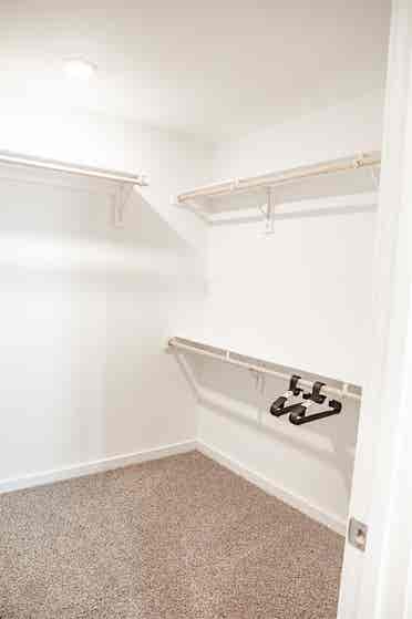Fully Furnished !
