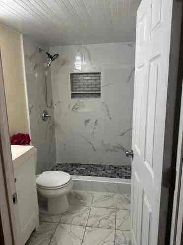 EFFICIENCY FOR RENT