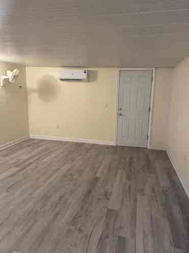 EFFICIENCY FOR RENT