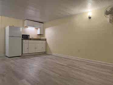 EFFICIENCY FOR RENT