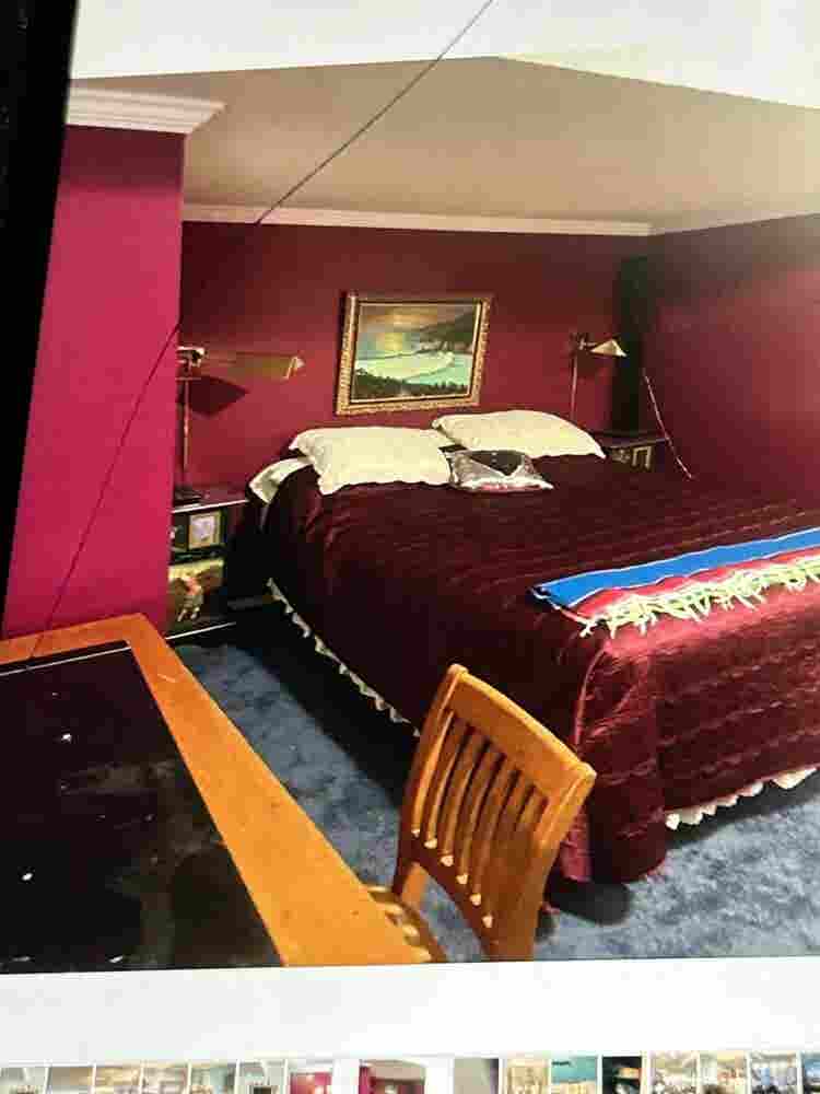 Beautiful Furnished  Suite