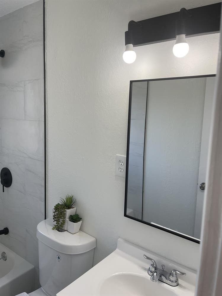 Private Room with Share bathroom