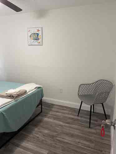 Private Room with Share bathroom